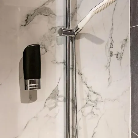 Hotelzimmer Frankfurt-bockenheim Messe Daire *